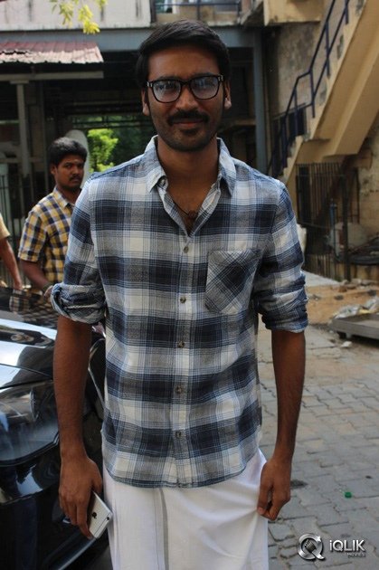 Cheekati-Raajyam-Movie-Tamil-Audio-Launch